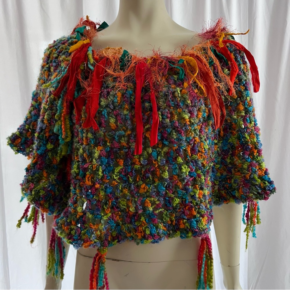 Brand new! Handmade by Etsy fiber artist. Festive! One size fits all.